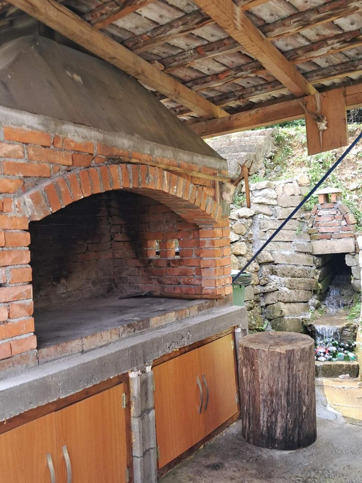 Dijanin Konak Zvornik Zewnętrze zdjęcie